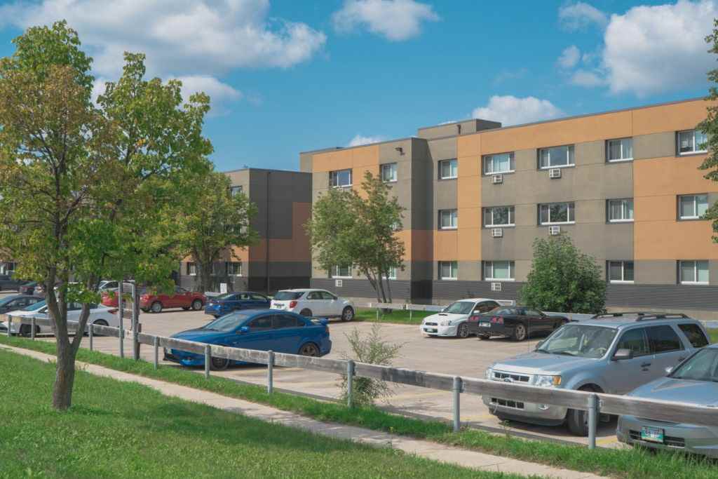 Birchgrove Manor Apartments 1060 1060 Moncton Avenue, Winnipeg, MB