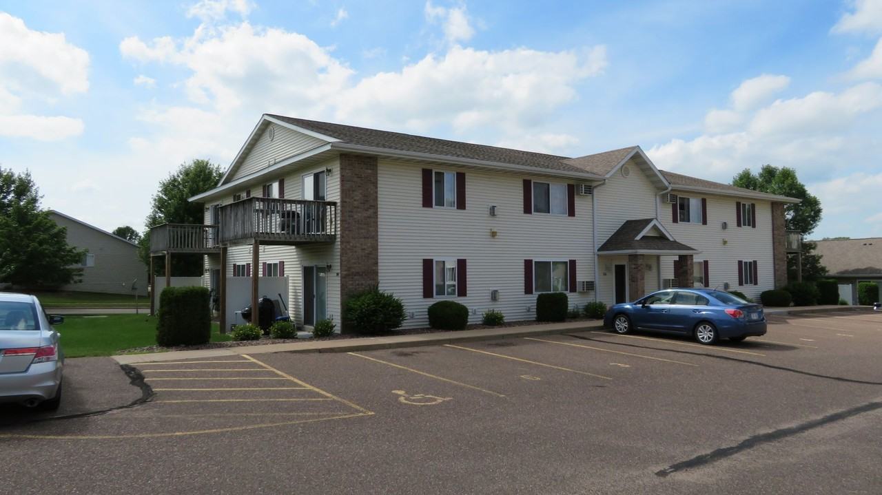Apartments for Rent In Eau Claire, WI Find 102 Condos & Other Rentals