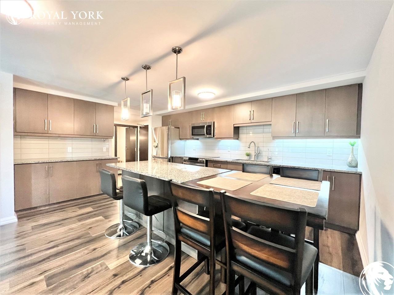 403778 Laurelwood Drive, Waterloo, Ontario N2V 0G3 Apartments 778