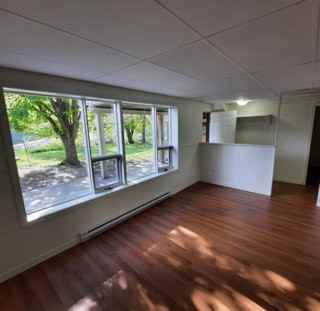 3752 Wetton Road, West Kelowna, BC V4T 2C1 1 Bedroom Apartment for