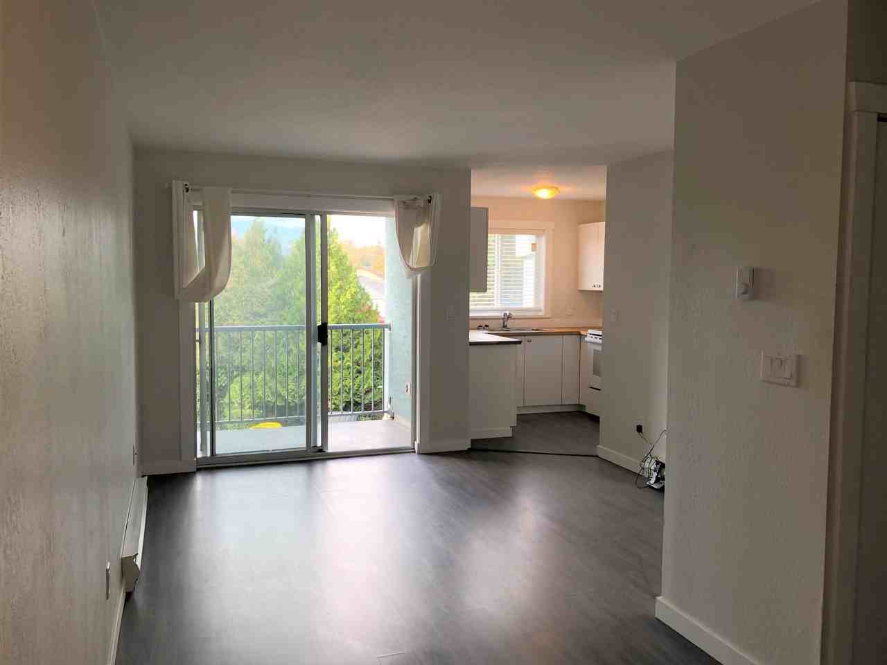 750 400 Braidwood Manor 11050 Braidwood Road 1, Courtenay, BC V9N