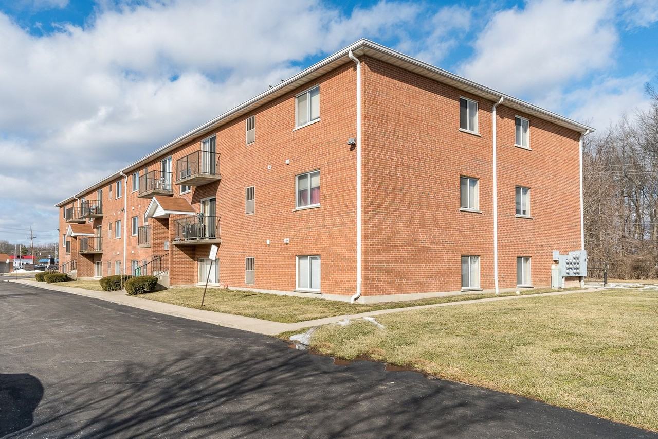 Henrietta Apartments 3231 Sovereign Dr, Groesbeck, OH 45251 Zumper