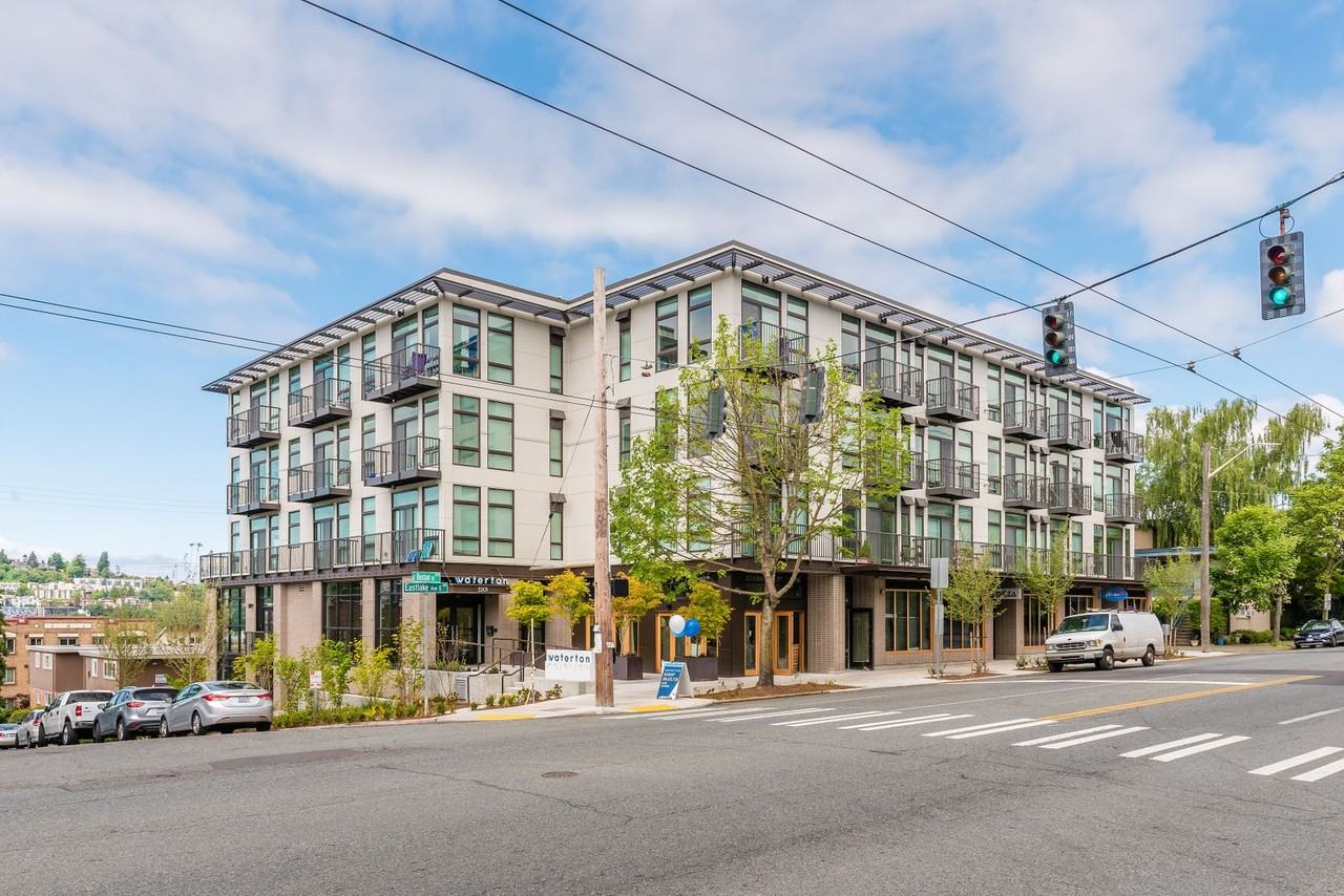 Waterton Eastlake Apartments 2201 Eastlake Ave E, Seattle, WA 98102