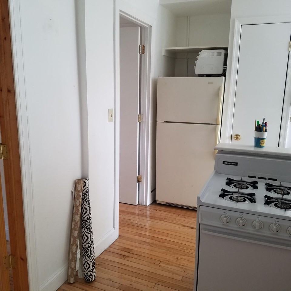 Graduate Hospital Apartments 1930 Bainbridge St, Philadelphia, PA