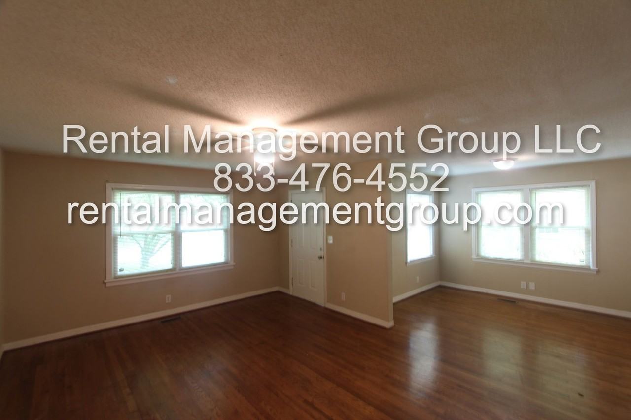 825 Meadowbrook Dr, Birmingham, AL 35215 3 Bedroom House for 950/month