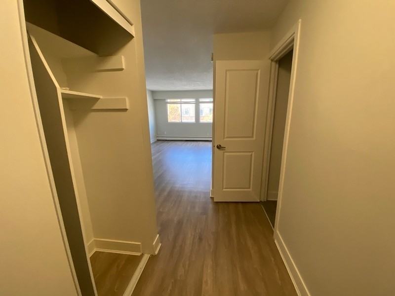 1948 McCallum Road Apartments 1948 Mccallum Rd, Abbotsford, BC V2S