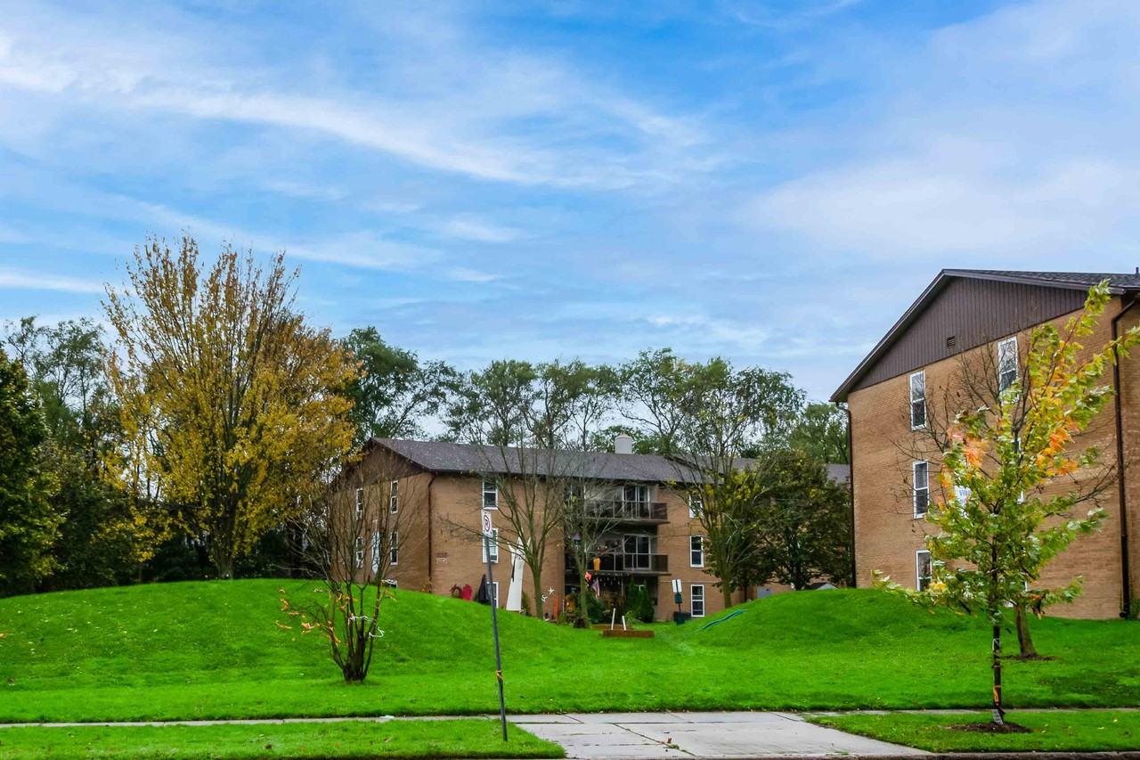 Park Place on Village Green Apartments 625, 635 & 645 Village Green