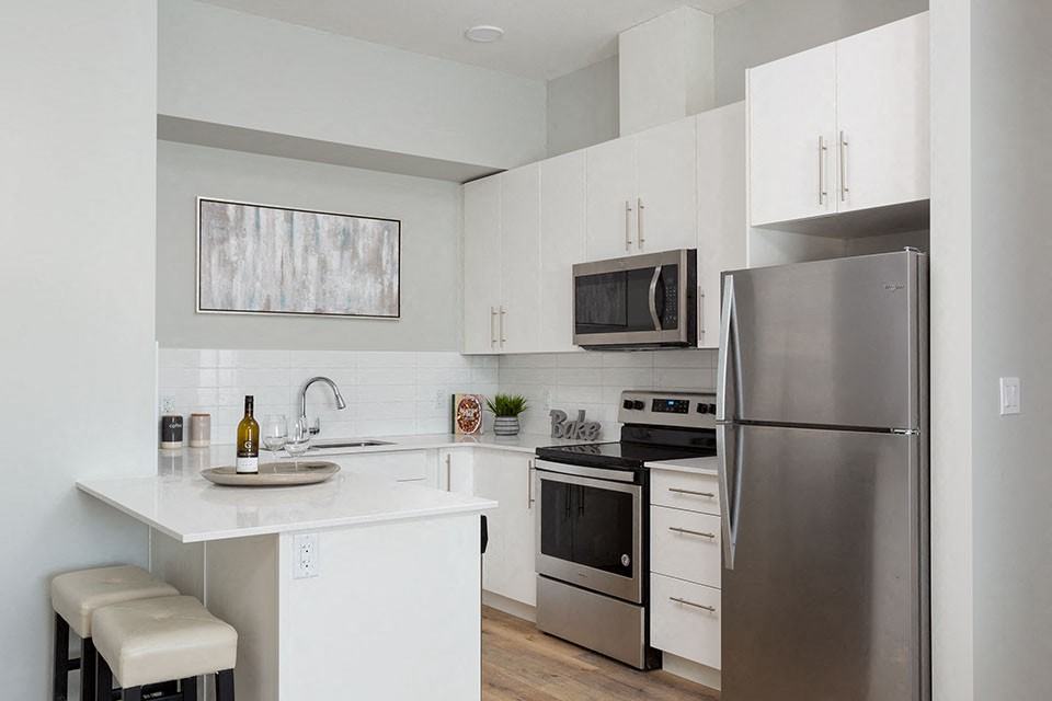 Glenmore Central Apartments 724 Valley Rd, Kelowna, BC V1V 0C2 Zumper