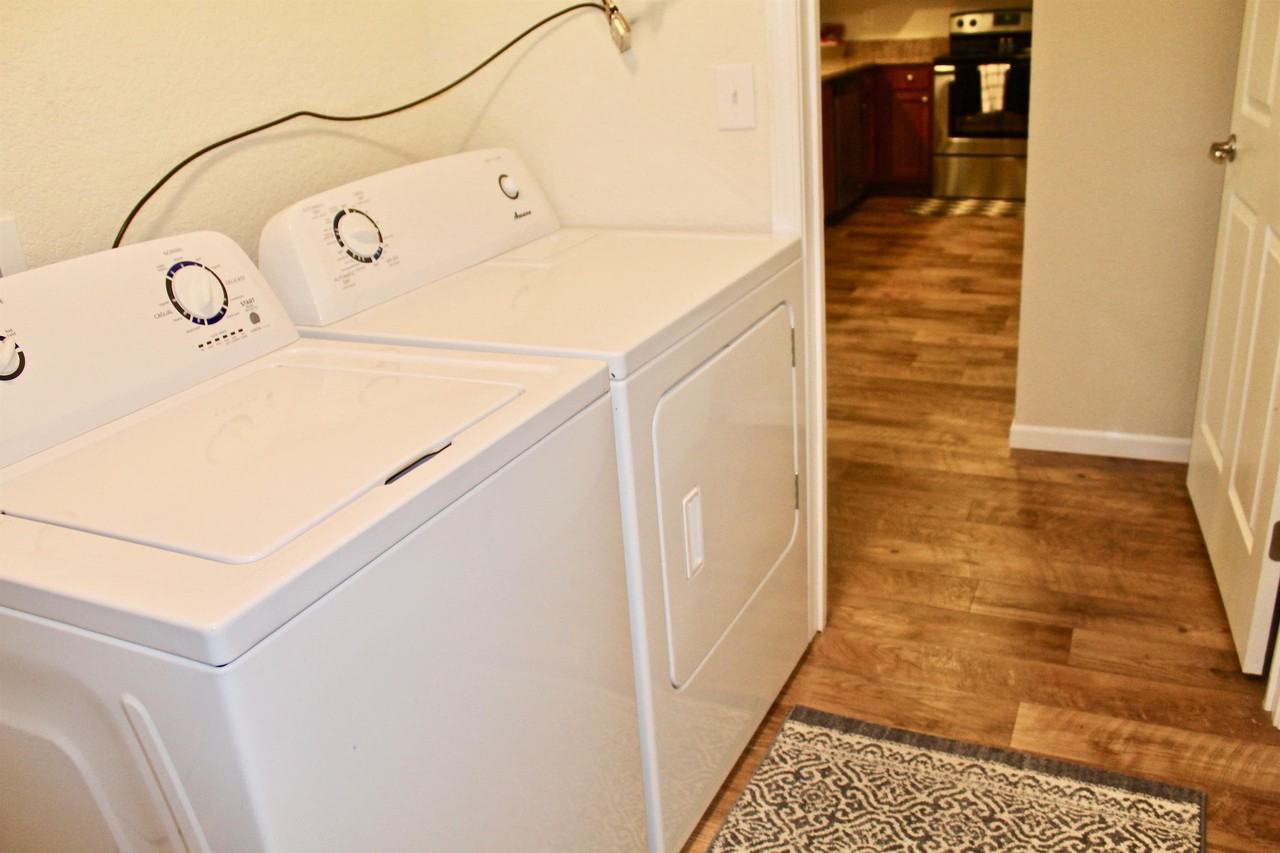 Inverness Apartments N Severence St, Hutchinson, KS 67502 Zumper