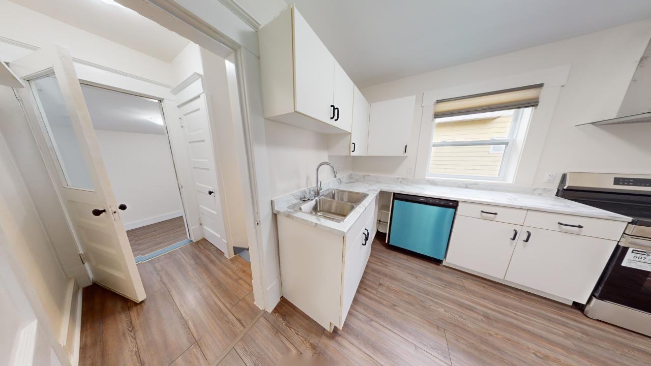 52 West St 52, Moncton, NB E1E 3N6 3 Bedroom Apartment for 1,800