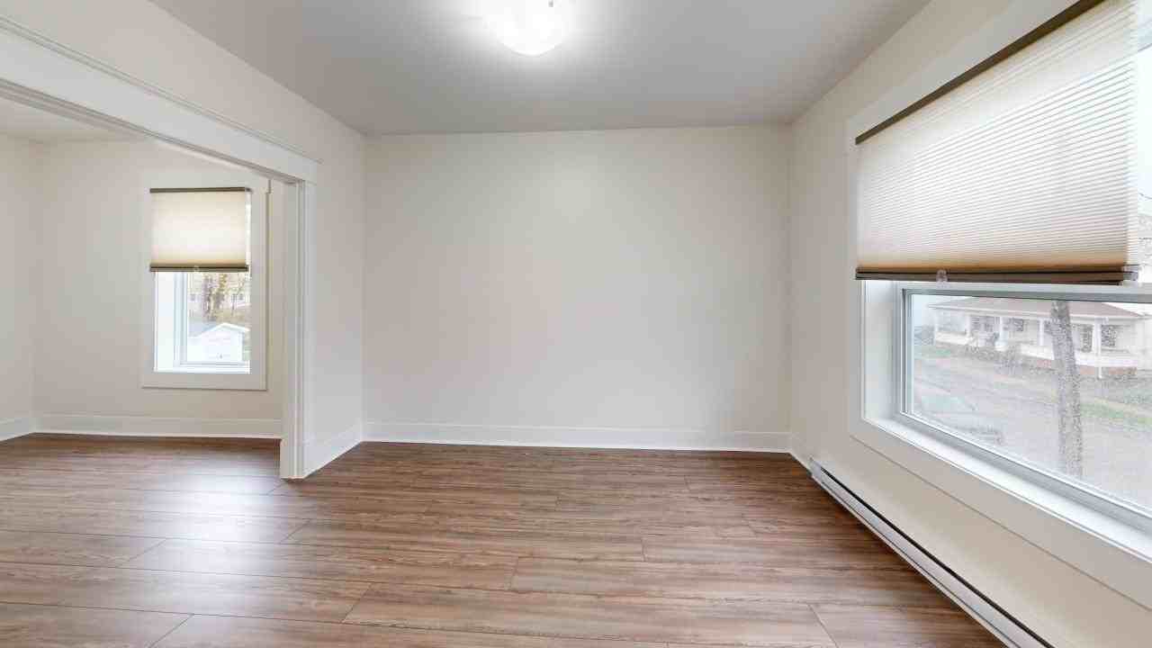 52 West St 52, Moncton, NB E1E 3N6 3 Bedroom Apartment for 1,800