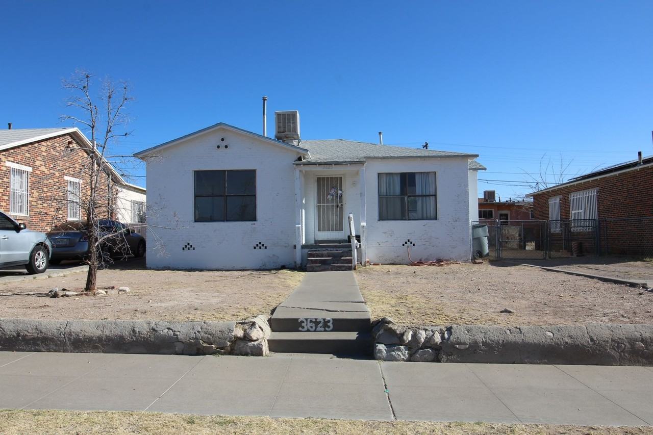 3623 Jefferson Ave, El Paso, TX 79930 2 Bedroom House for 650/month