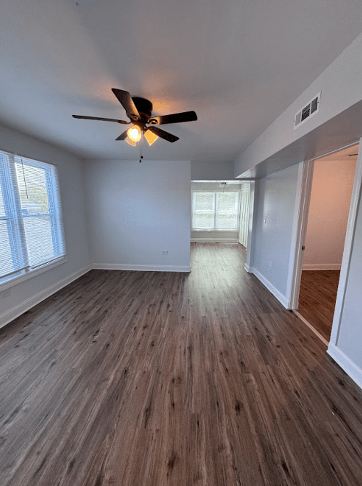 66 E 101st Pl Apartments in Roseland, Chicago, IL 60628 Zumper