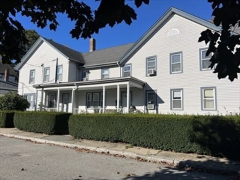 73 Brown St 2, Fall River, MA 02724 3 Bedroom Apartment for Rent