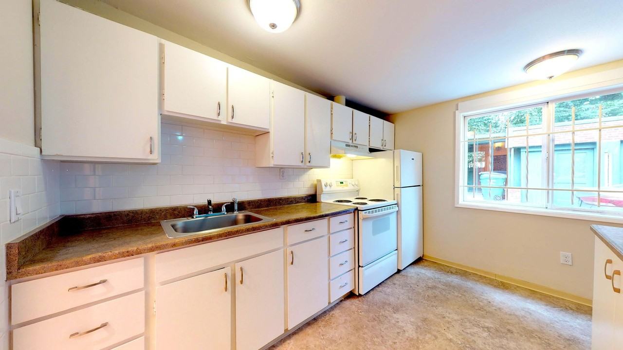 IR Ireland Apartments 100 W Olympic Pl, Seattle, WA 98119 Zumper