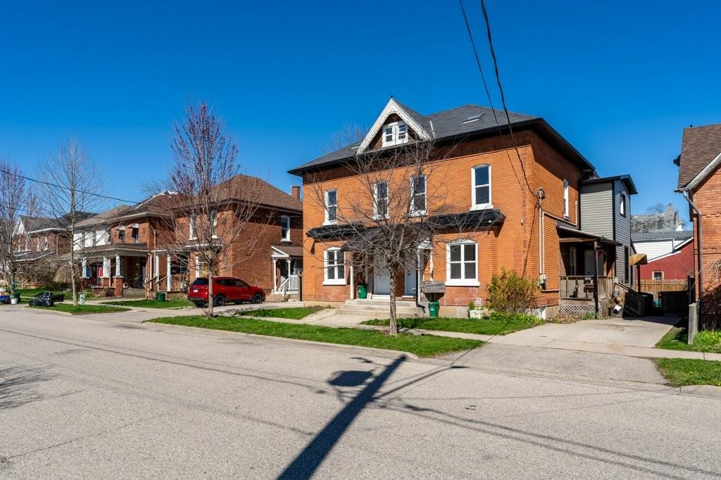 24 Cayuga St Apartments in Eagle Place, Brantford, ON N3S 1W5 Zumper
