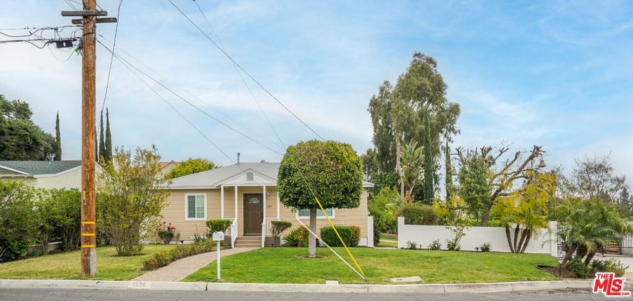 1326 Pops Rd, Duarte, CA 91010 2 Bedroom Apartment for 3,000/month