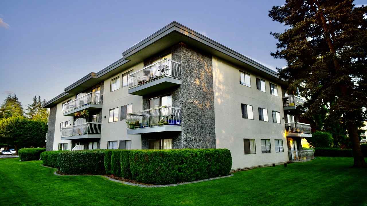 Sussex Place Apartments 5400 206 Street 349BS, Langley, BC V3A 2C3