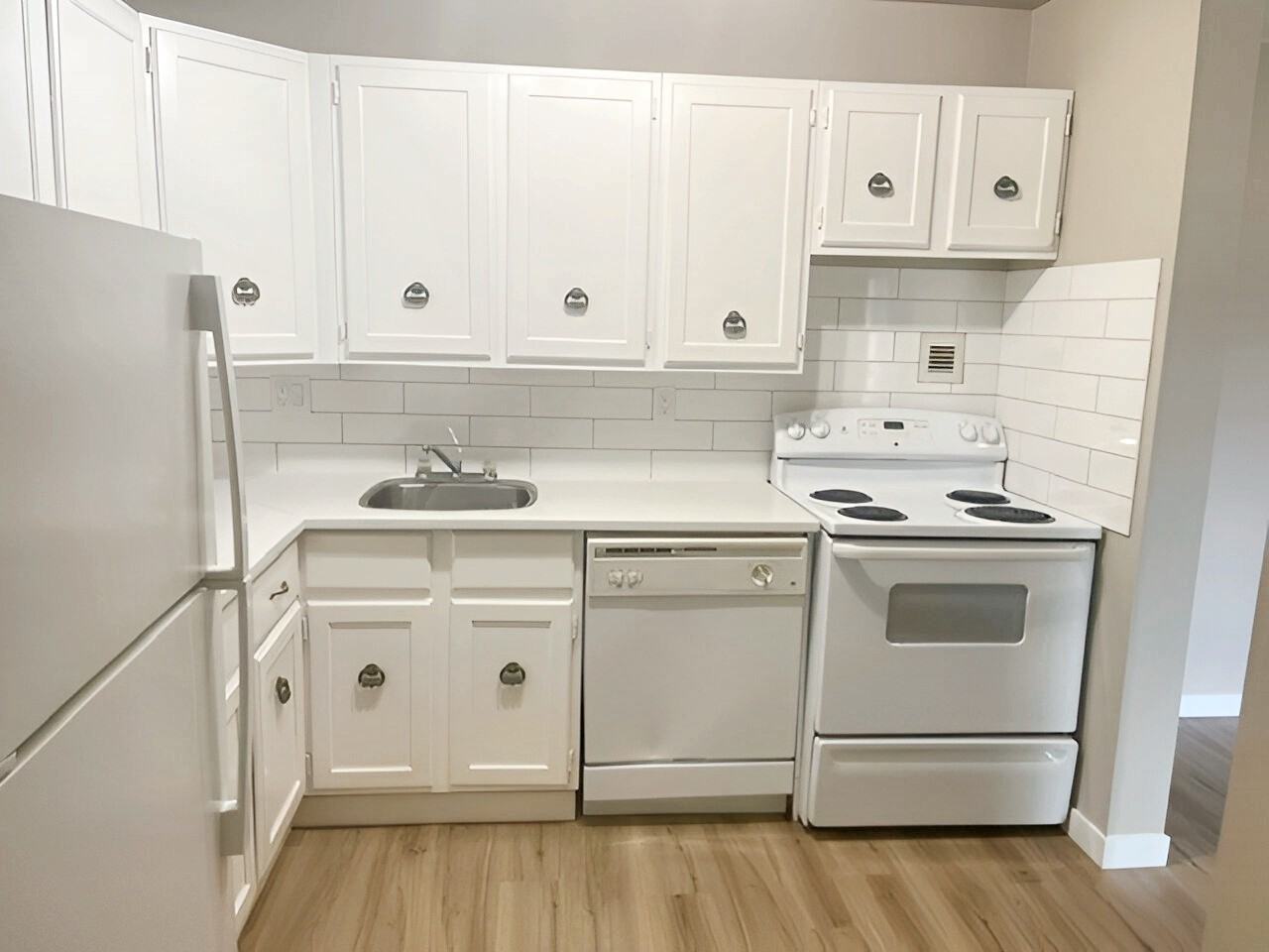 Hermitage Village Apartments 1174 Hooke Rd Nw, Edmonton, AB T5A 4A4 Zumper