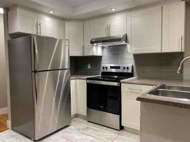 1042 Merivale Road 11, Ottawa, ON K1Z 6A7 2 Bedroom Apartment for