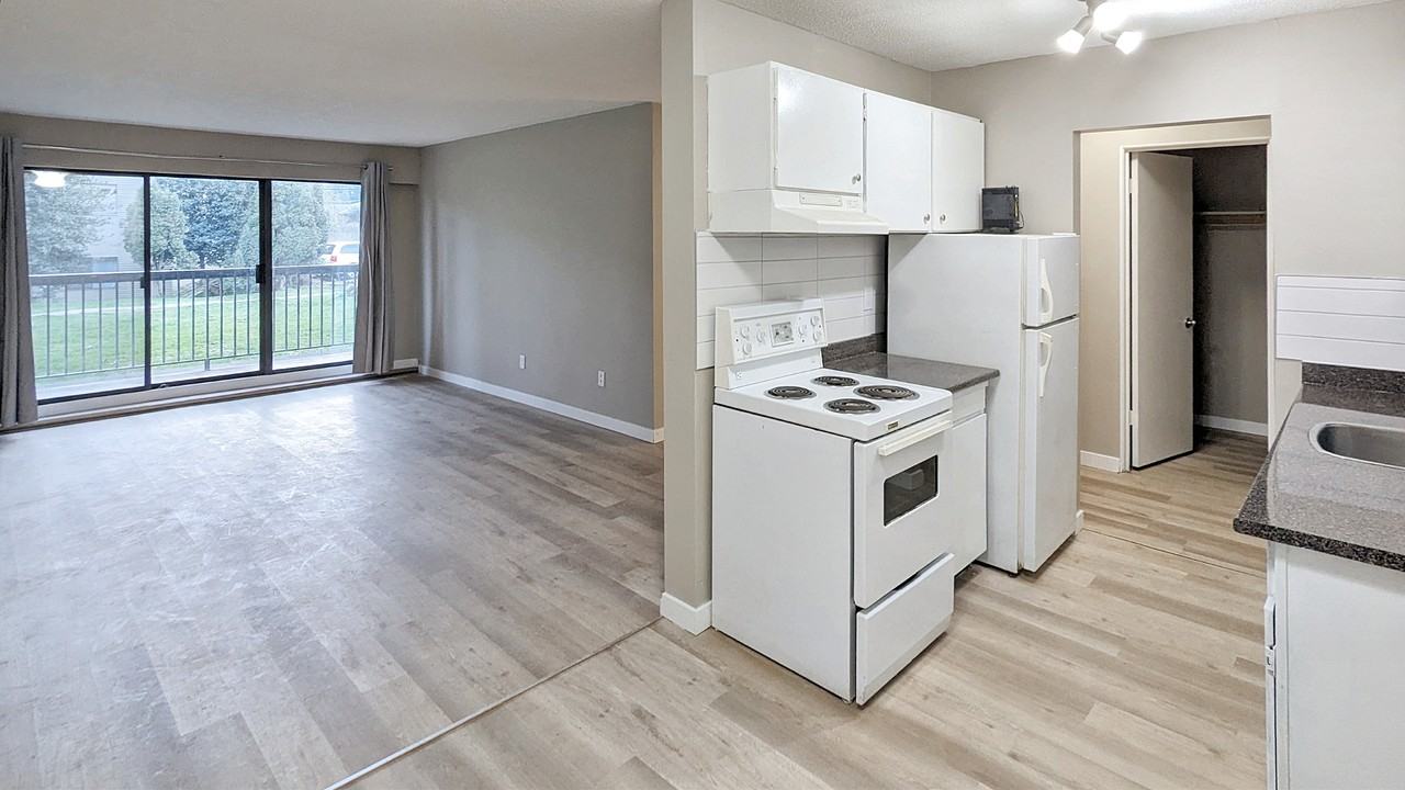 Greenwood Gardens Apartments 14831 104 Ave, Surrey, BC V3R 1M5 Zumper