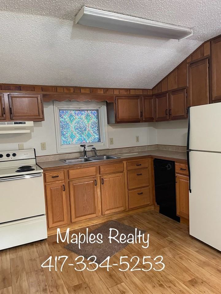 Oakland Apartments 7133 E State Highway 76, Kirbyville, MO 65679 Zumper