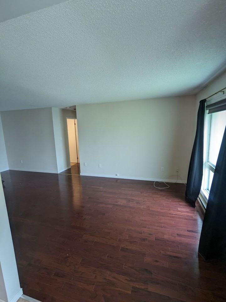 832 Armour Rd. 7 Apartments 832 Armour Rd, Peterborough, ON K9H 2A2