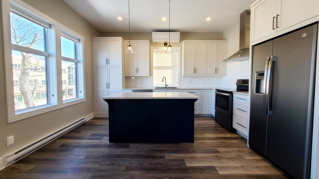 54 Weldon St 54, Moncton, NB E1C 5V8 3 Bedroom House for 2,200/month