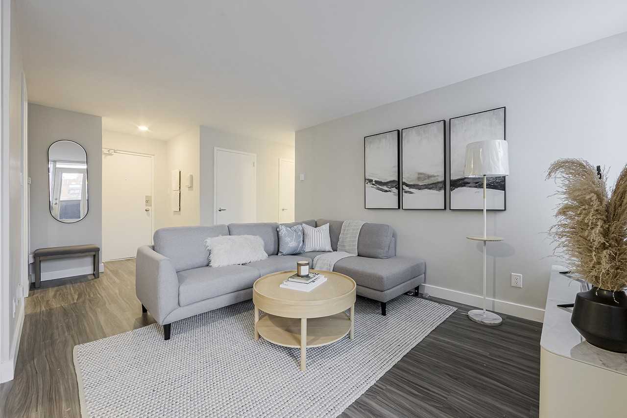 41 Dundonald Street Apartments 41 Dundonald St, Toronto, ON M4Y 1K6