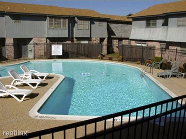 Colonial Arms Apartments 5817 Edmond Ave, Waco, TX 76710 Zumper