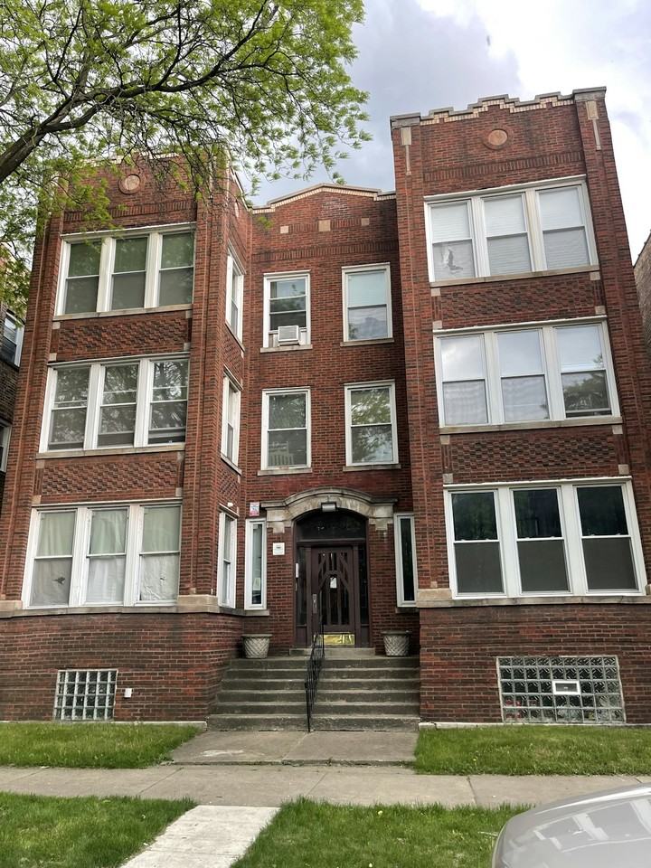 NoSecurity Deposit Apartments for Rent in Grand Crossing, Chicago, IL