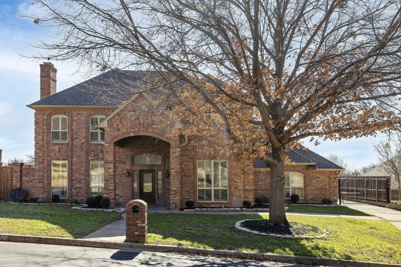 9120 Nob Hill Drive, North Richland Hills, TX 76182 4 Bedroom House for