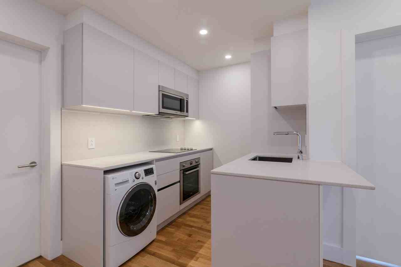 3495 Van Horne Apartments 3495 Av Van Horne, Montréal, QC H3S 1R7