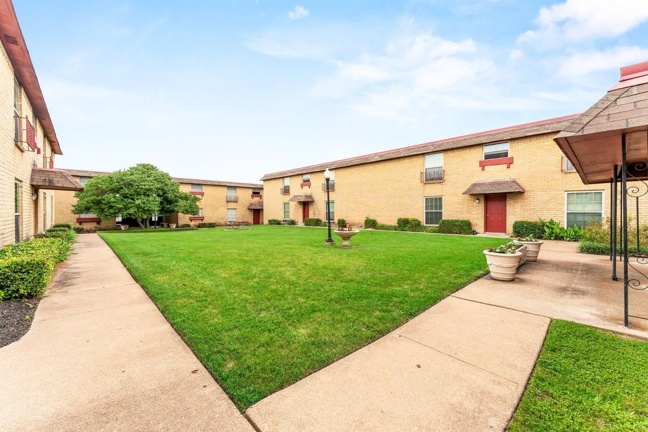 Car Mel Apartments in Heart of Texas, Waco, TX 76710 Zumper