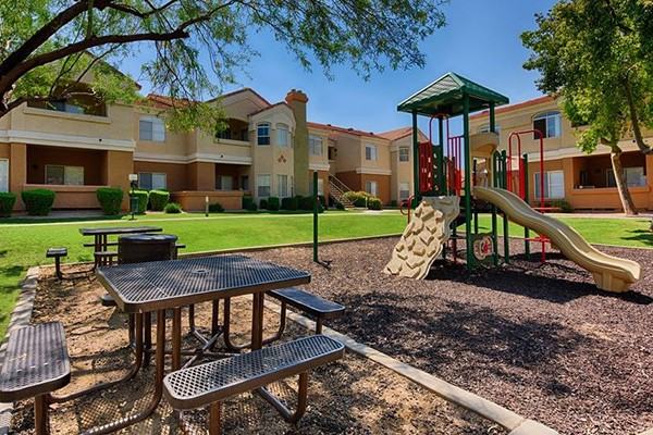 Pinnacle At Union Hills Apartments 4750 E Union Hills Dr, Phoenix, AZ