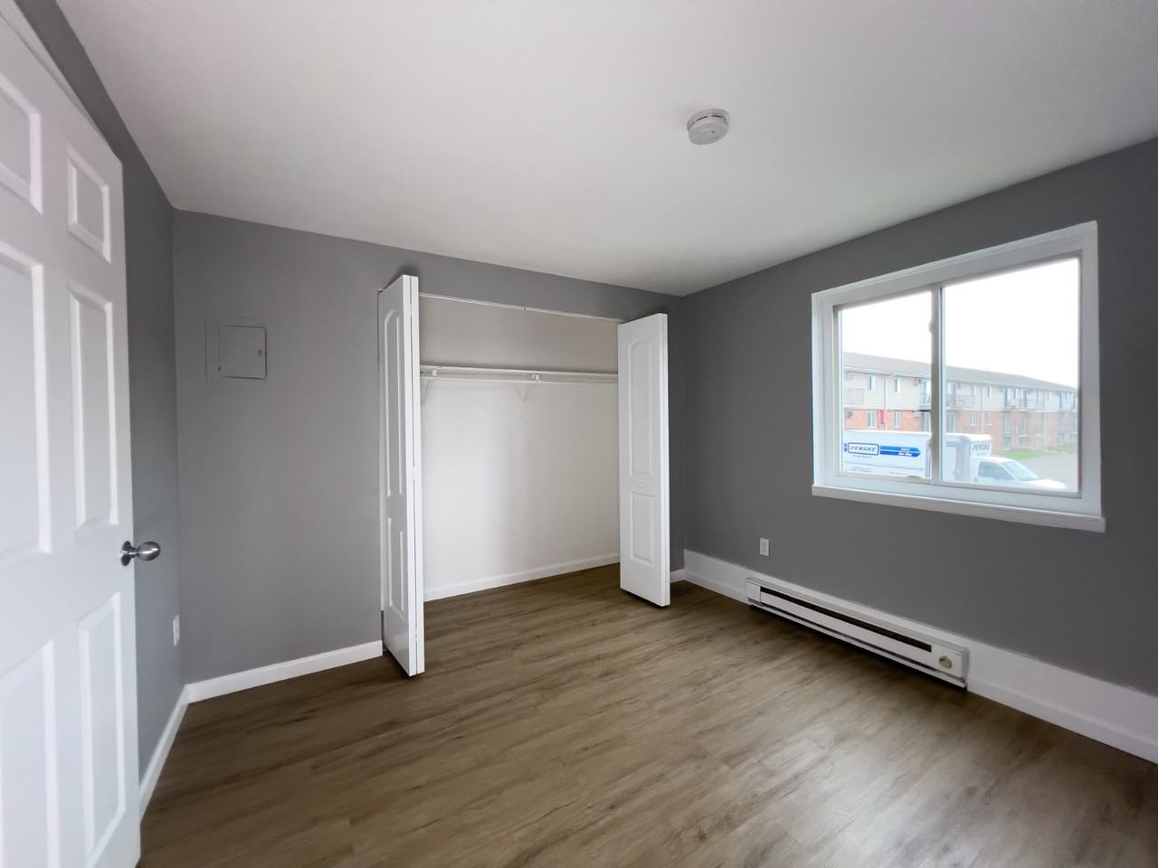 4337 Clarkwood Parkway Apartments 4337 Clarkwood Pkwy, Warrensville