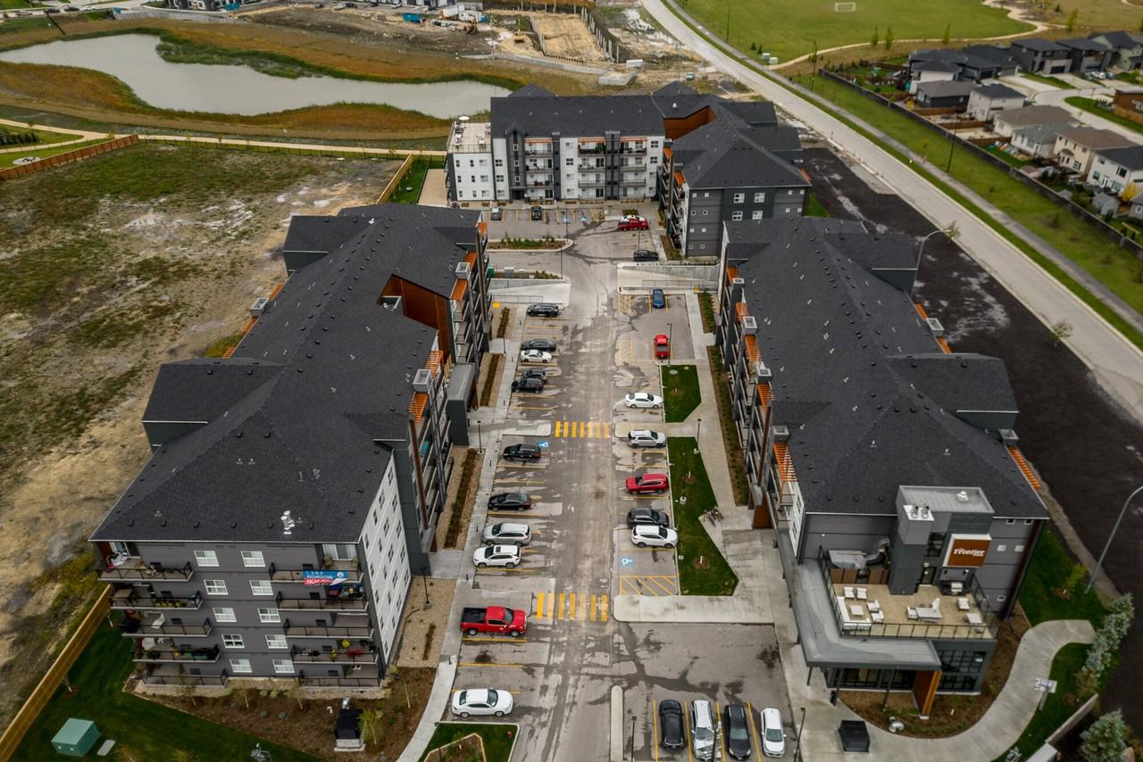 The Frontier Apartments 550 De La Seigneurie Blvd, Winnipeg, MB R3X