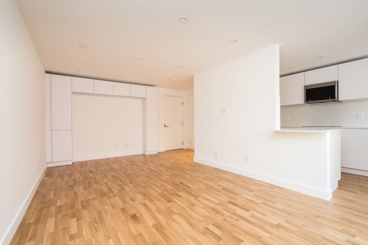 5556 Eccleston Drive Apartments 55 Eccleston Dr, Toronto, ON M4A 1L1