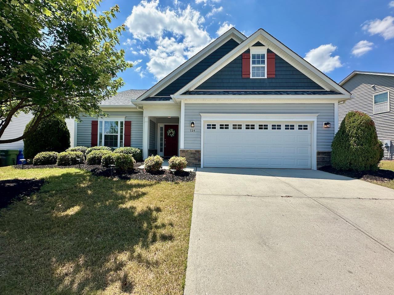 724 Silk Tree Trce, Fuquay Varina, NC 27526 4 Bedroom House for 2,400