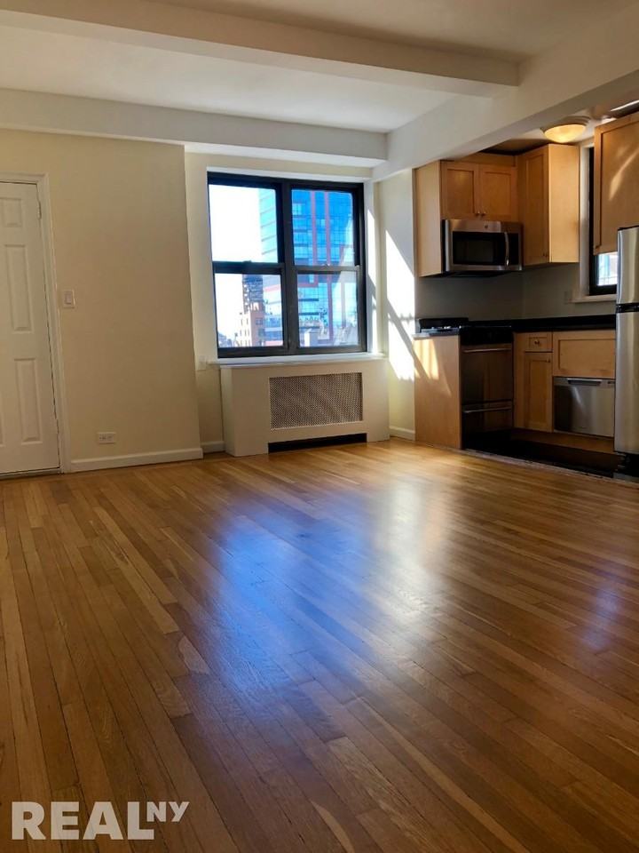 Amsterdam Ave 16B, New York, NY 10025 Studio Apartment for 2,875