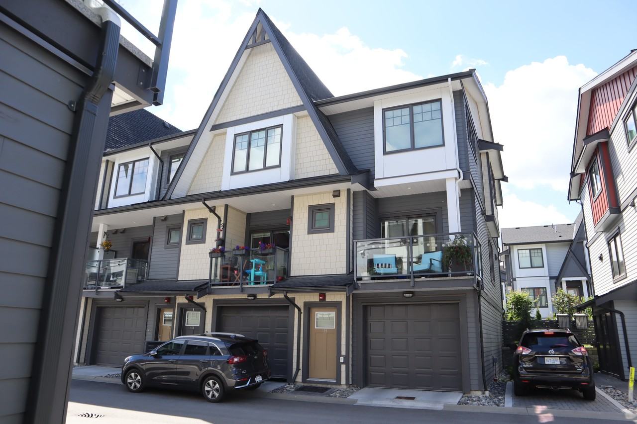 Apartments for Rent in Pitt Meadows, BC 25 Condos & Other Rentals