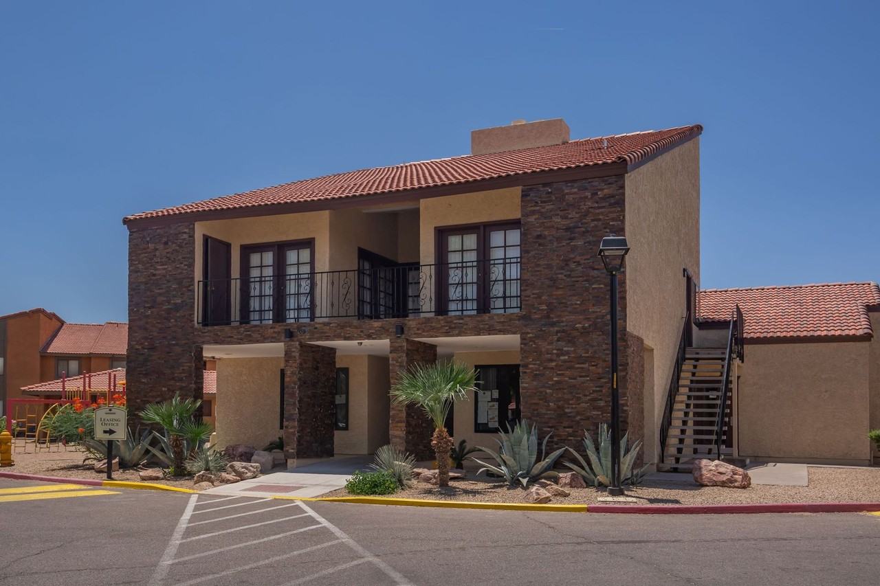Where Families Grow Apartments 5535 W Mcdowell Rd, Phoenix, AZ 85035