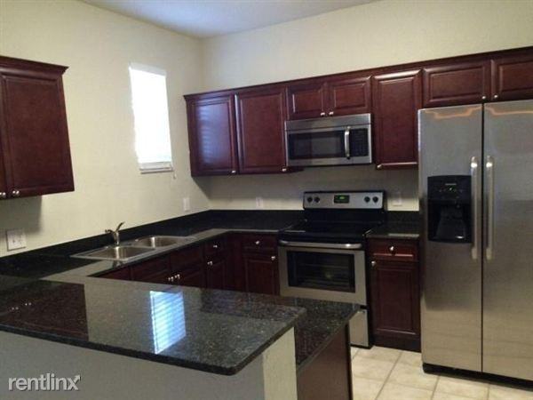 441/Victoria Groves Apartments Victoria Grove Bend, Royal Palm Beach