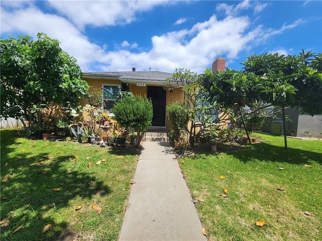 3254 Magnolia Ave Frnt, Long Beach, CA 90806 3 bedroom House Rental
