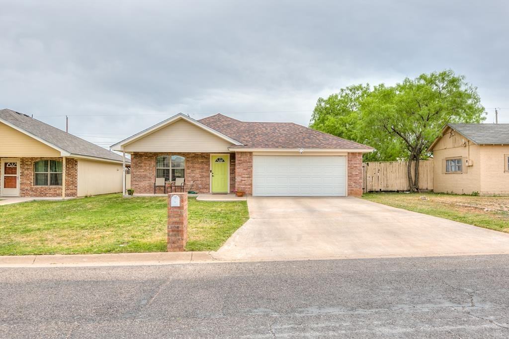 2305 Lindell Ave, San Angelo, TX 76901 3 Bedroom House for 1,700/month