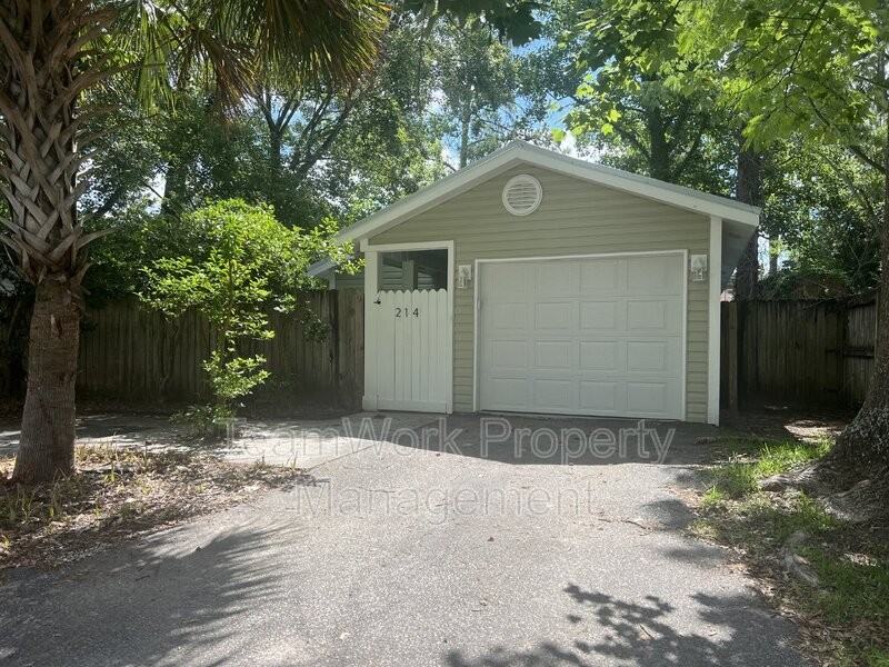 214 Pebble Creek Rd, Sangaree, SC 29486 2 Bedroom House for 1,850