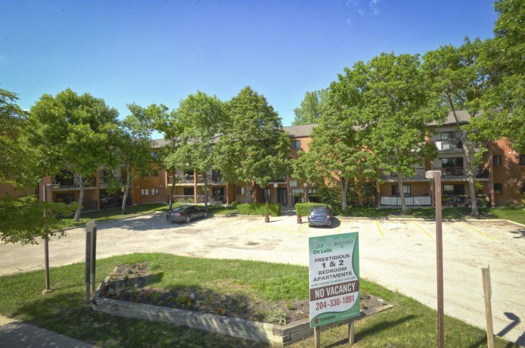 The Hedges Apartments 707 Leila Ave, Winnipeg, MB R2V 3T3 Zumper