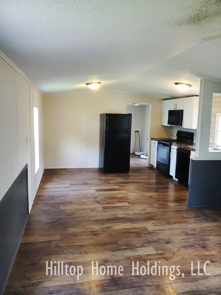 33 Hilltop Rd, Eldon, MO 65026 3 bedroom House Rental Zumper