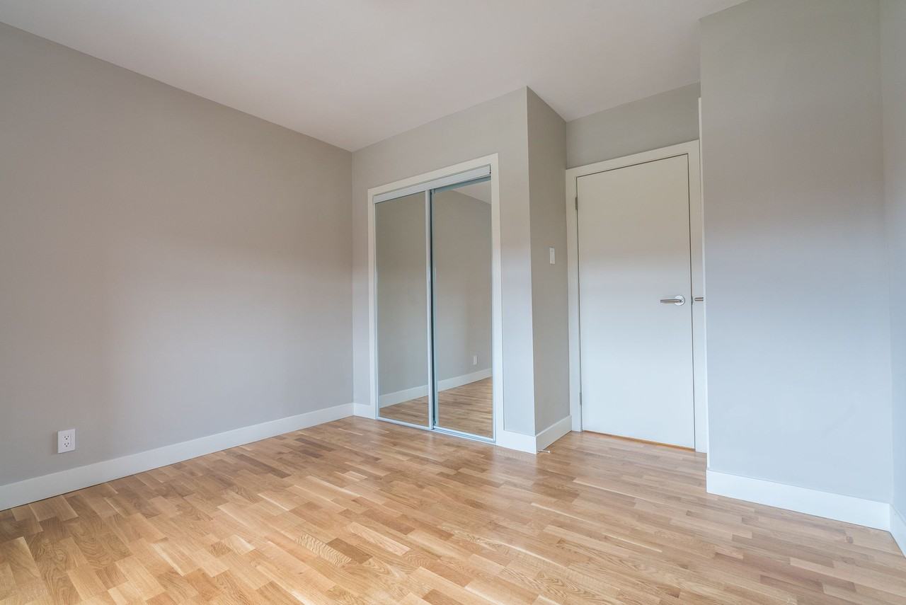 25 Eccleston Drive Apartments 25 Eccleston Dr, Toronto, ON M4A 1K5