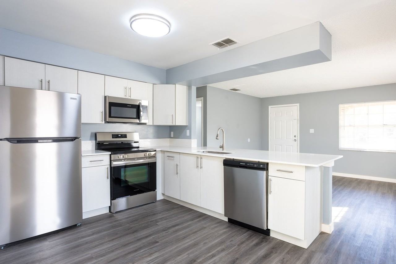 3135 Woodhill Rd Apartments in Winter Haven, FL 33881 Zumper